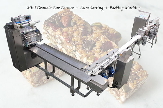 Kesici ile 150mm 90pcs / Min Tahıl Bar Yapma Makinesi