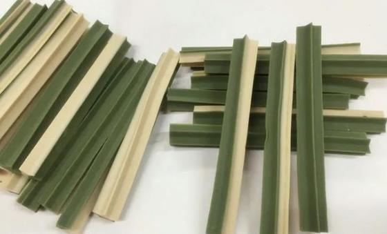 Mısır Nişastası, Et Tozu İçin Çiğnenebilir Yavru Köpek Maması Ekstrüder Makinesi 100kg/sa