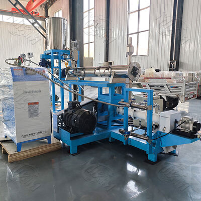 High-efficiency Pet Food Extruder machine for producing dog cat fish and bird feed with customizable formulas and comprehensive nutrition